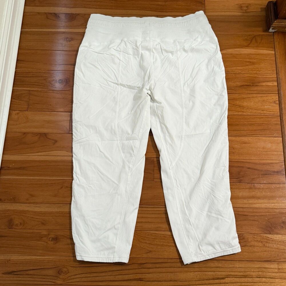 Women Lululemon Dance Studio Mid-Rise Cropped Pant Bone Size 14 Running Athletic - Picture 4 of 9